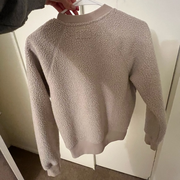 Everlane The ReNew Fleece Raglan - Picture 6 of 6